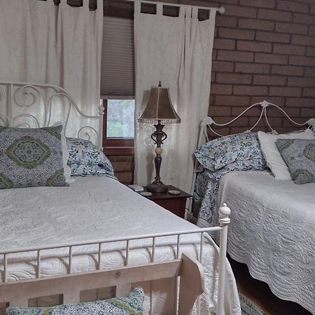 Rustic Rooms By Kings Canyon & Sequoia National Parks Yokuts Valley  Zimmer foto